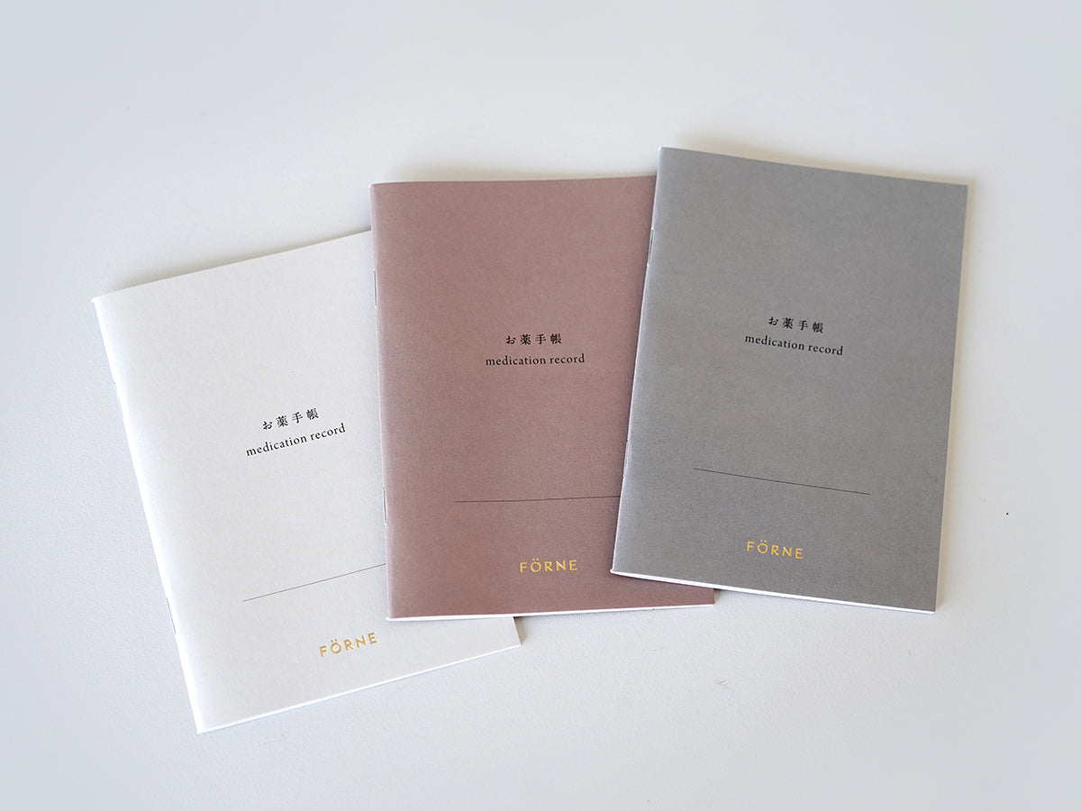 お薬手帳340冊セット① Amazon | おくすり手帳 かえる 1冊 日本製 | 紙製品 | 文房具